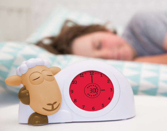 Accompagnateur de sommeil enfant veilleuse éducative Sam pendant la nuit